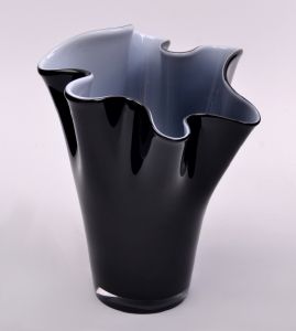 Vase Eventail Noir Petit modèle