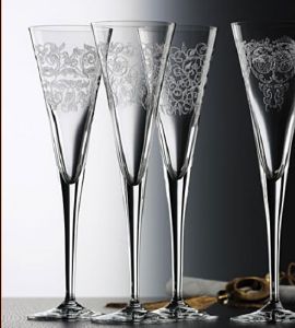 4 Flûtes à champagne en cristal décor arabesques assortis: collection Delight