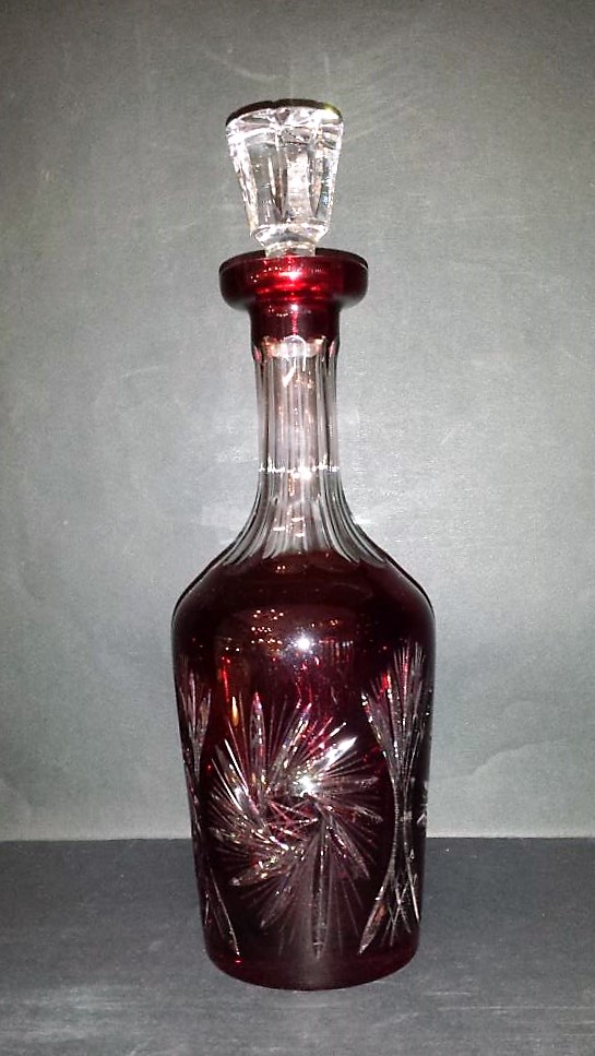 Carafe à vin rouge foncé en Cristal de Bohème  